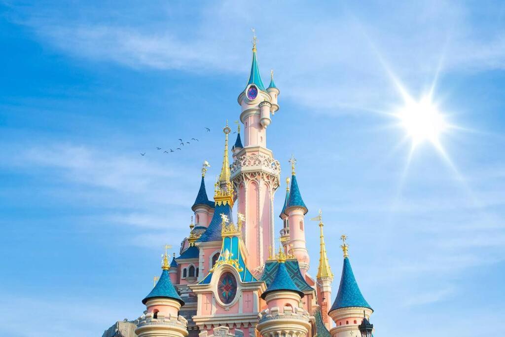 מונטבראן Les Paves De Prague - Appartement Pour 4 A 10 Minutes De Disneyland Paris מראה חיצוני תמונה